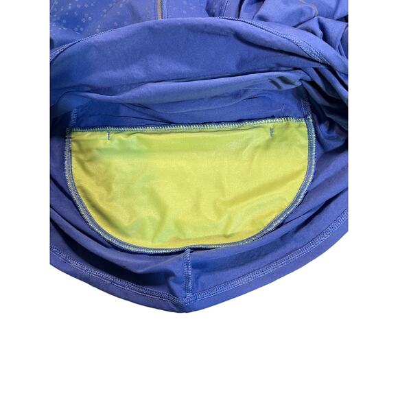 Under Armour Long Sleeve Light Blue Reflective Thumb Hole Zip Top XS - Picture 3 of 12